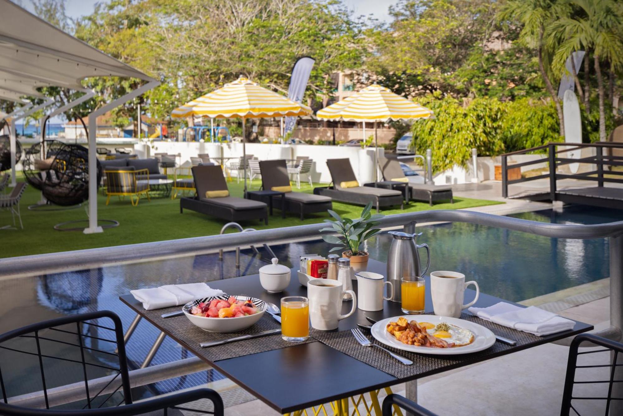 The Rockley By Ocean Hotels - Breakfast Included Bridgetown Eksteriør bilde